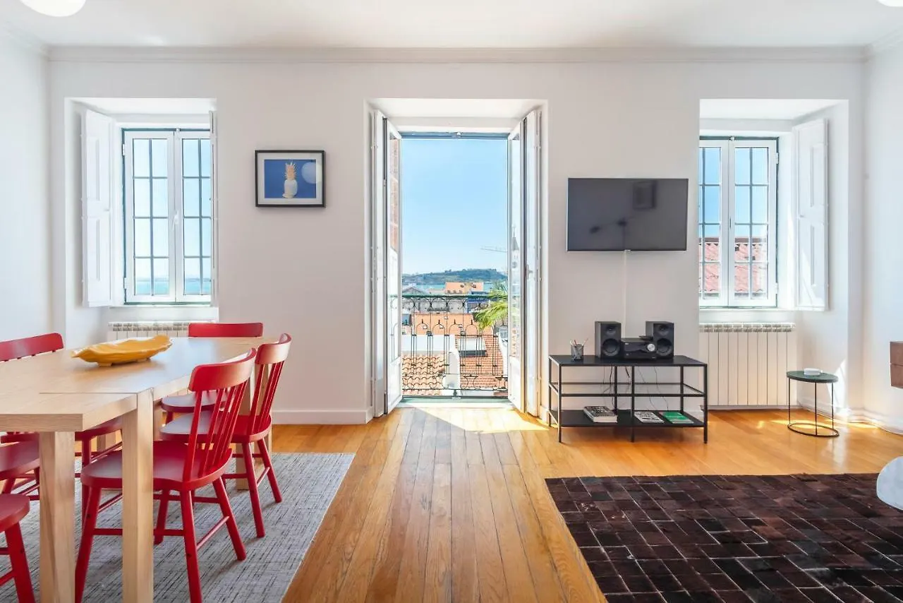 Apartment Lv Premier Bica River View Lisbon